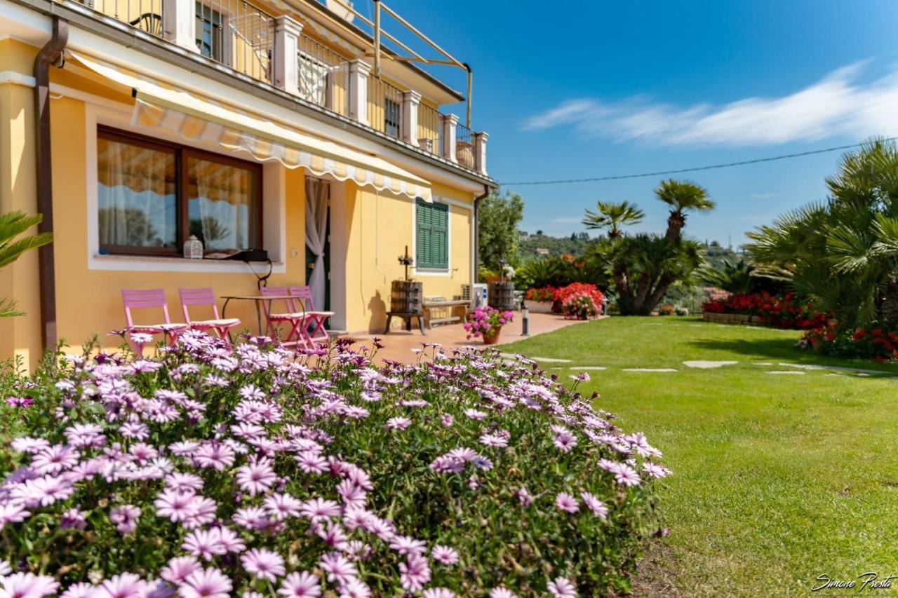 Chez Elle Imperia Exterior foto
